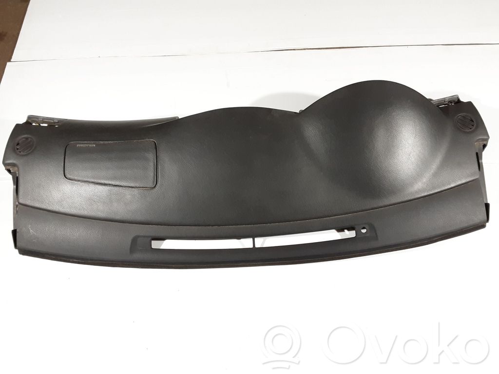 Toyota Corolla E120 E130 Panelė 