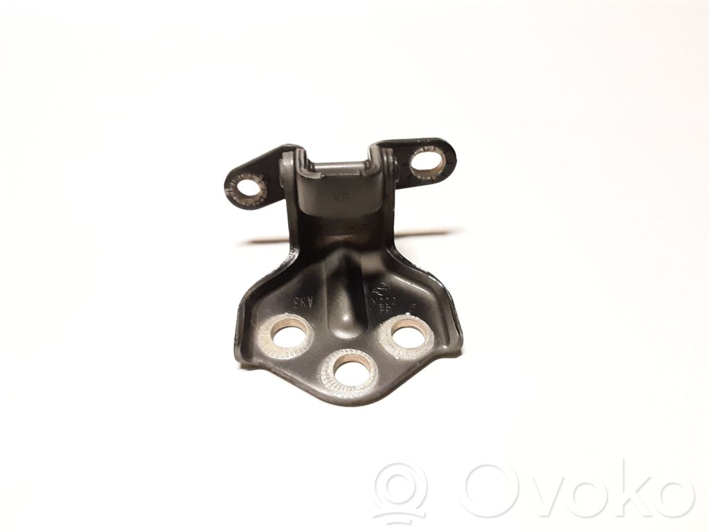 SsangYong Rexton I Front door lower hinge 