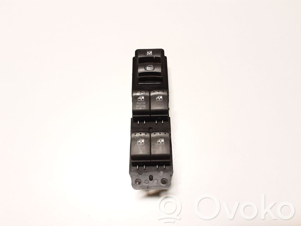SsangYong Actyon Electric window control switch 