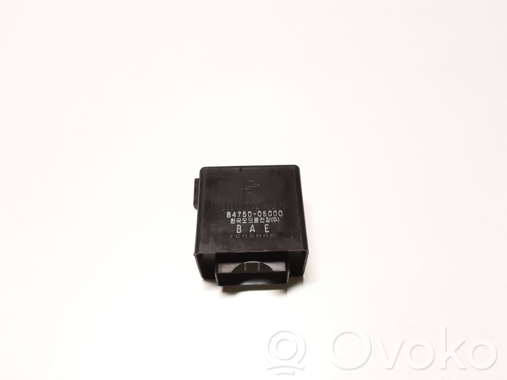 SsangYong Kyron Hazard warning light relay 