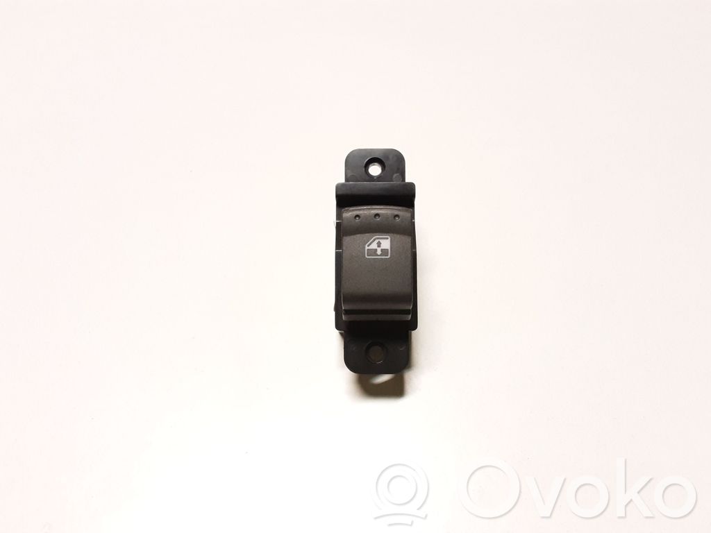 SsangYong Kyron Electric window control switch 