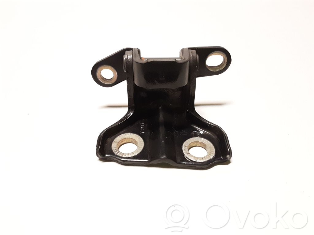 SsangYong Kyron Rear door upper hinge 