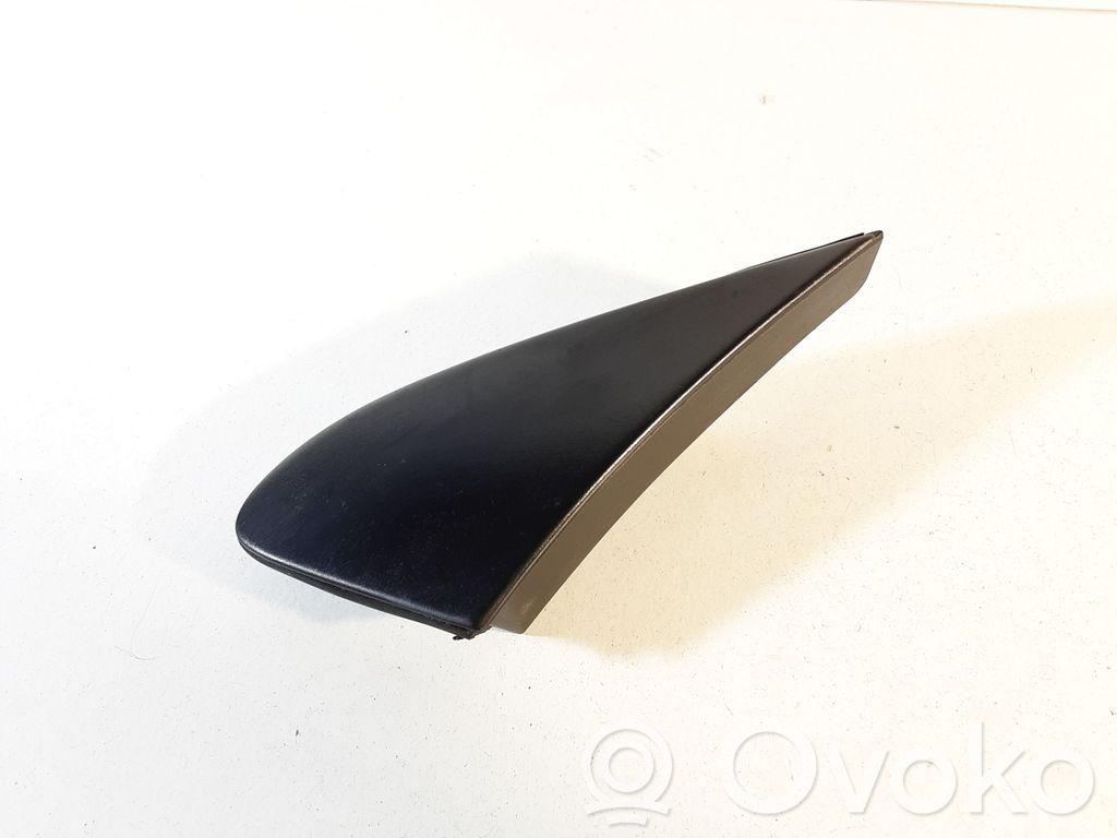 Toyota Corolla E120 E130 Panel wykończeniowy błotnika 