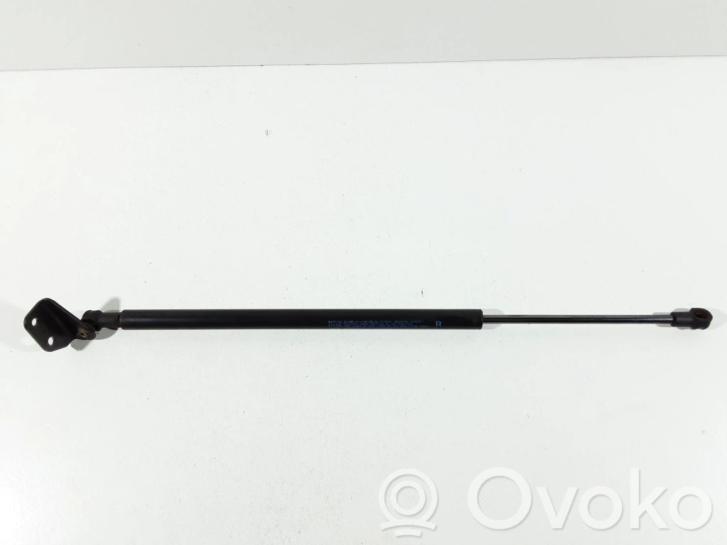 Mazda CX-3 Tailgate/trunk strut/damper 