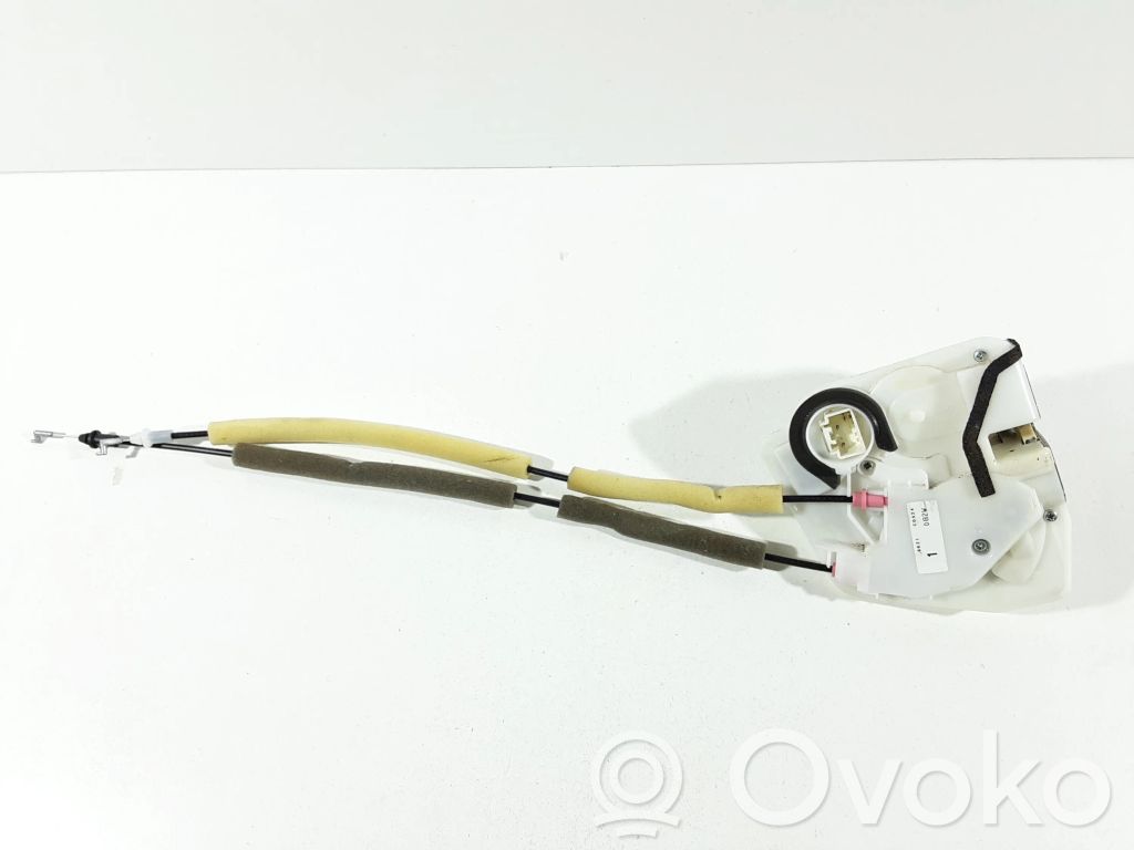 Mazda CX-3 Front door lock 