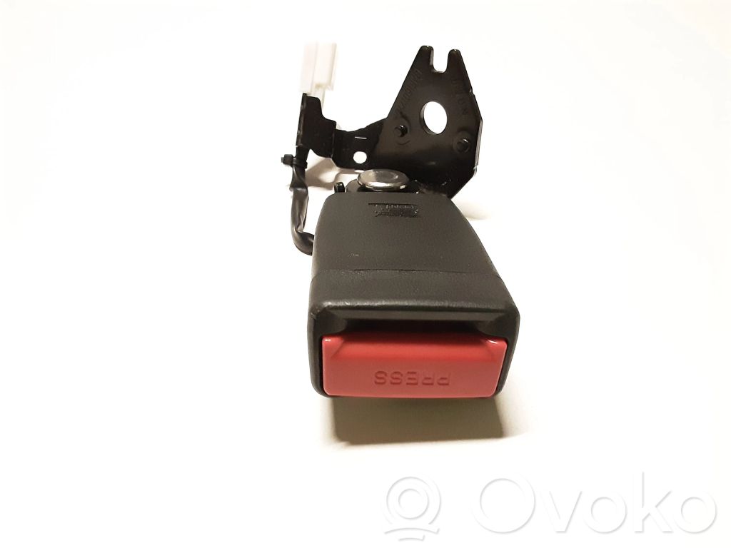Mazda CX-3 Rear seatbelt buckle 