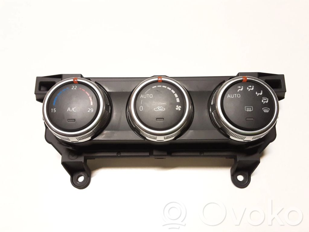 Mazda CX-3 Climate control unit 