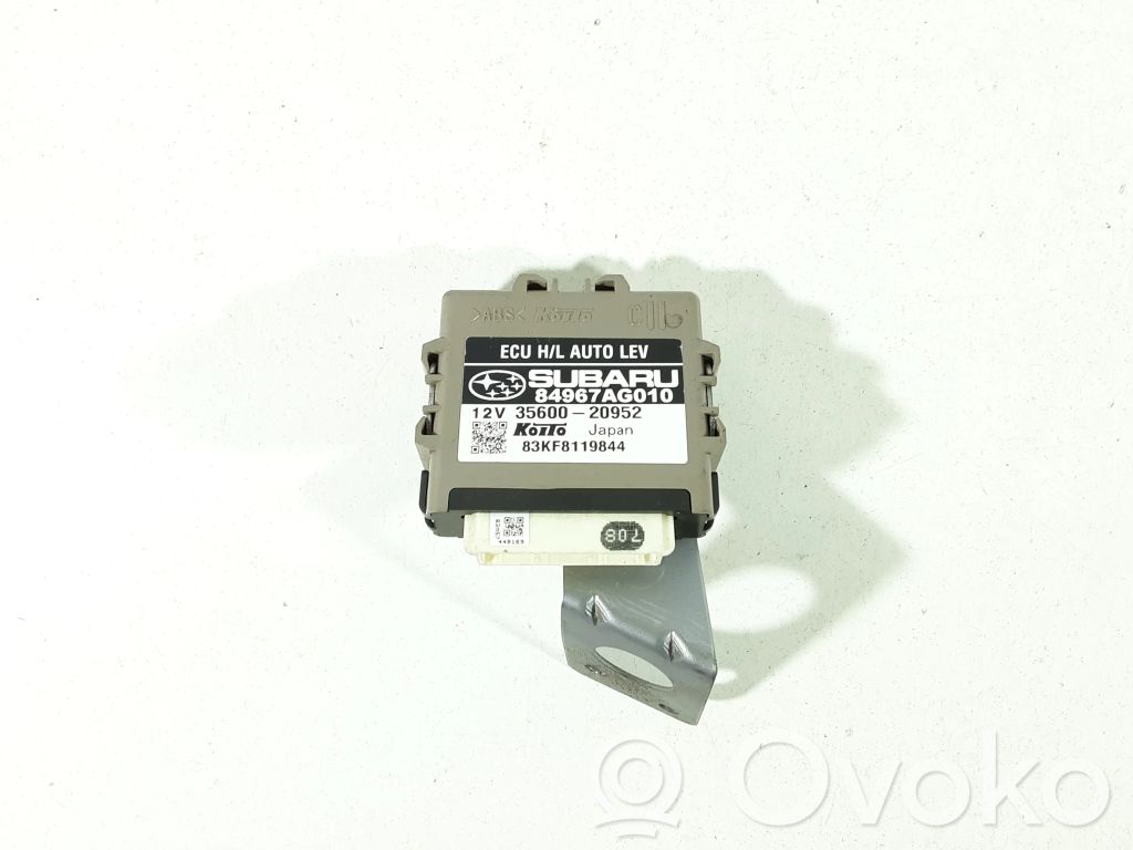 Subaru Legacy Light module LCM 