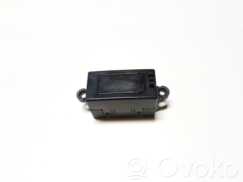 KIA Sorento Clock 