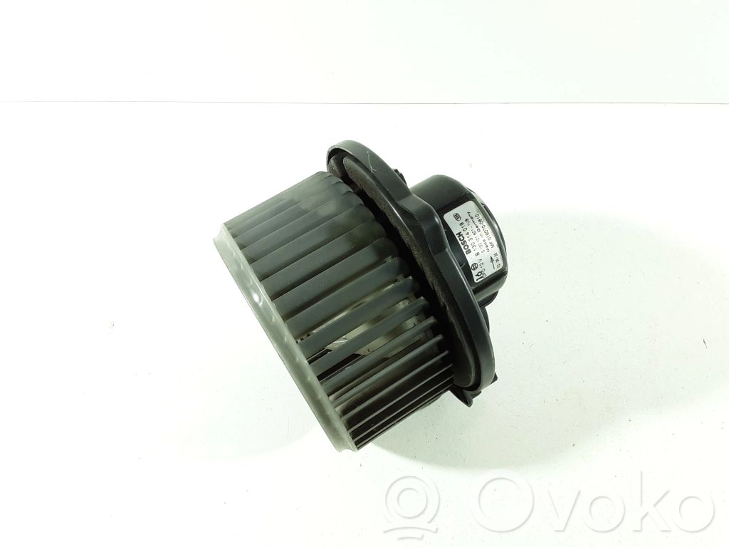 Toyota Corolla E120 E130 Mazā radiatora ventilators 