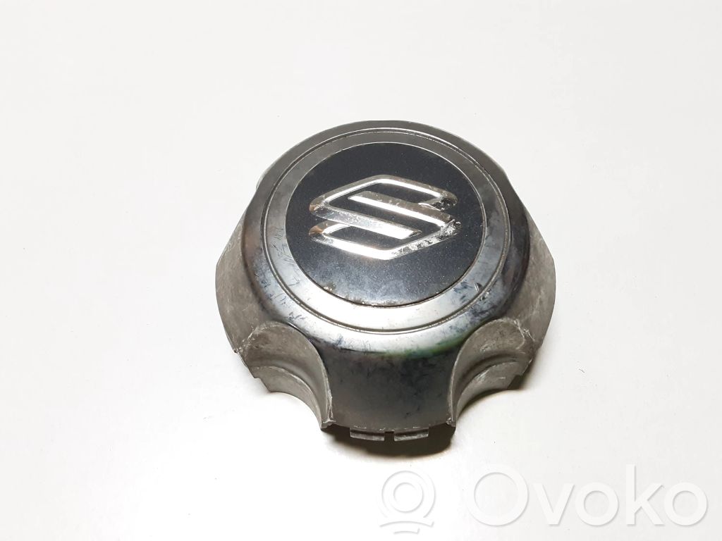 Suzuki XL7 I Gamyklinis rato centrinės skylės dangtelis (-iai) 