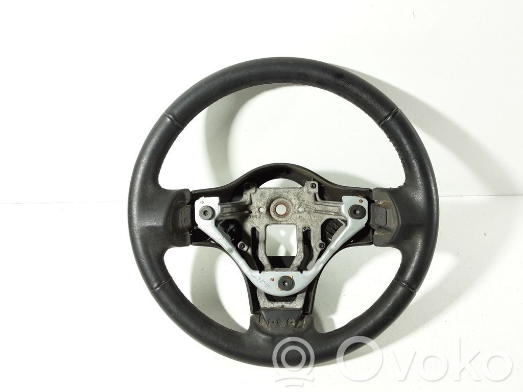 Mitsubishi Colt CZ3 Steering wheel 