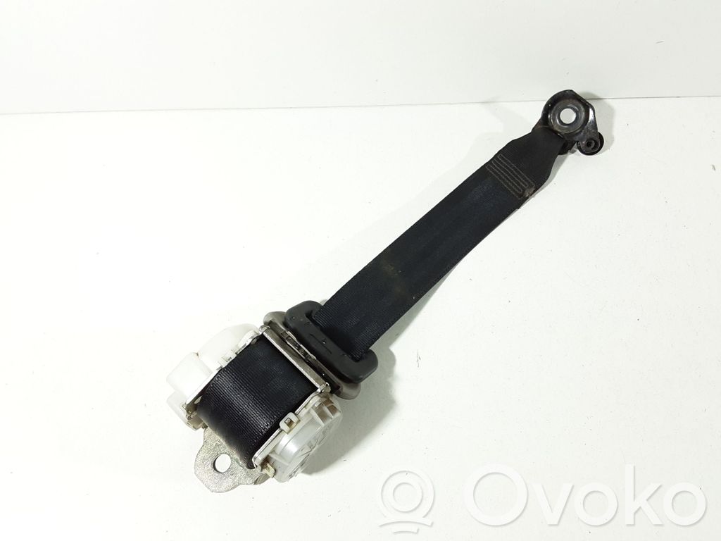 Toyota Yaris Cinturón trasero 