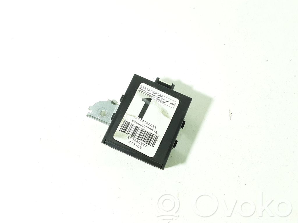 Toyota Yaris Door central lock control unit/module 