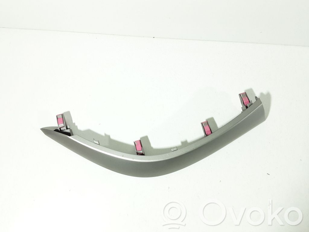 Toyota Auris 150 Panel trim 