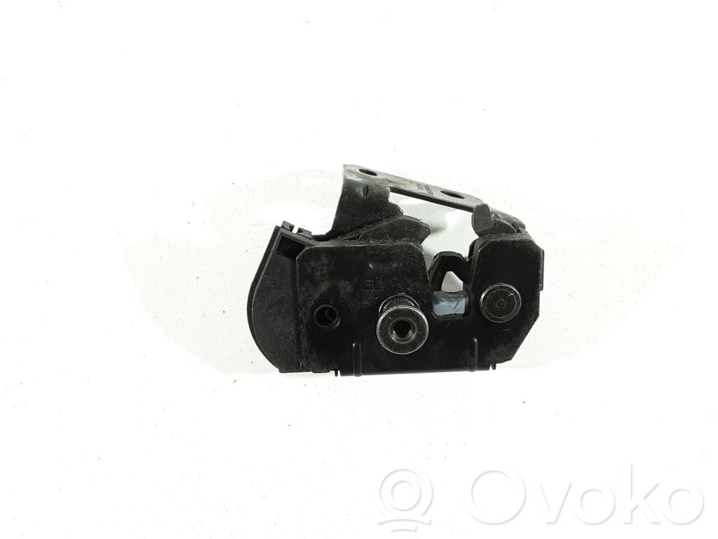 Volvo XC90 Tailgate lock latch 