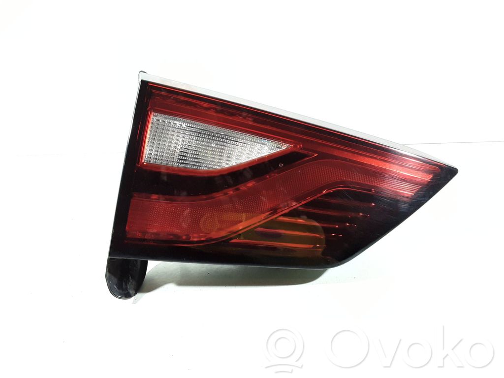 MG ZS Tailgate rear/tail lights 
