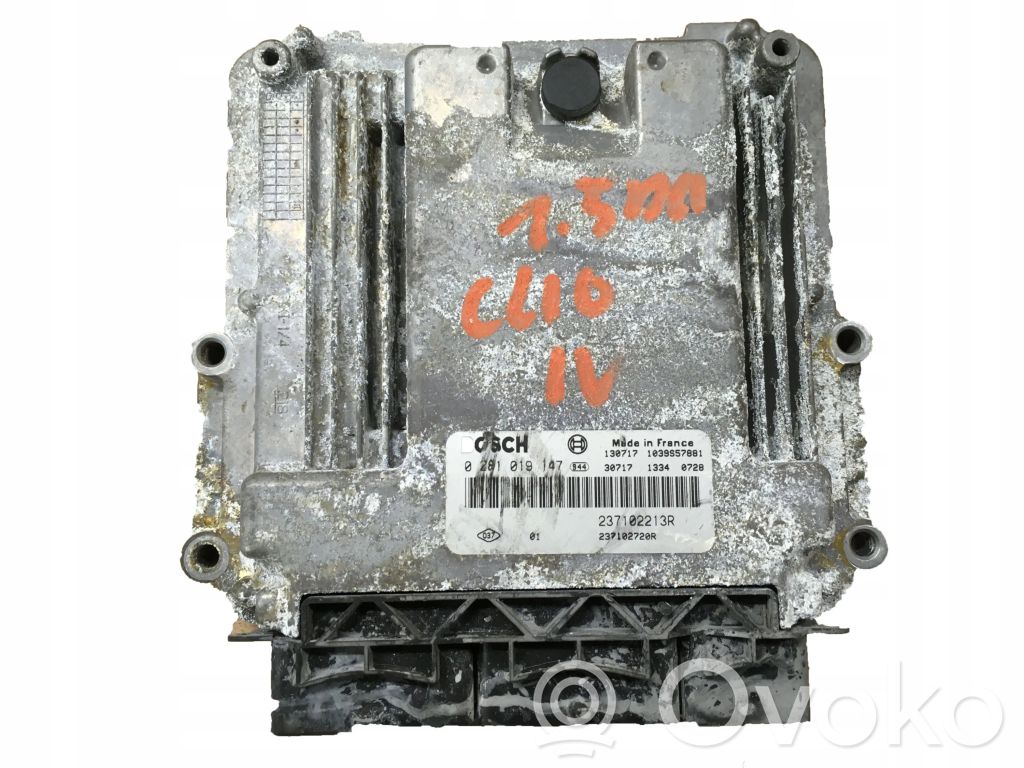 Renault Clio IV Engine control unit/module 