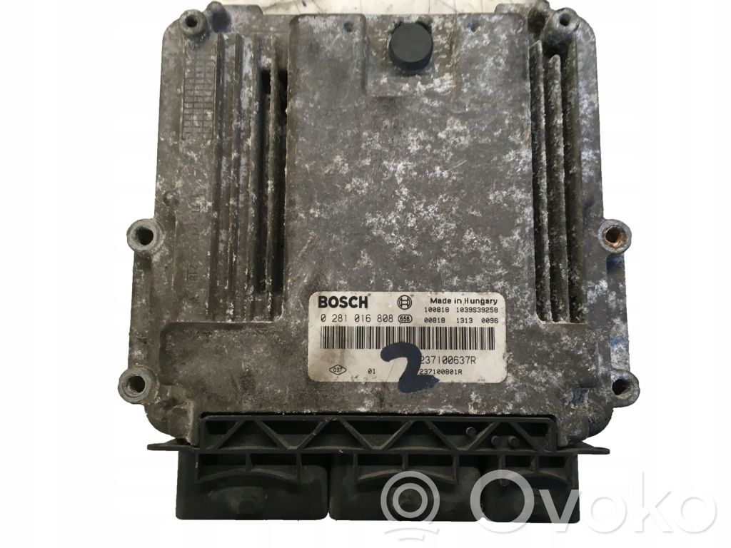 Renault Master III Engine control unit/module 