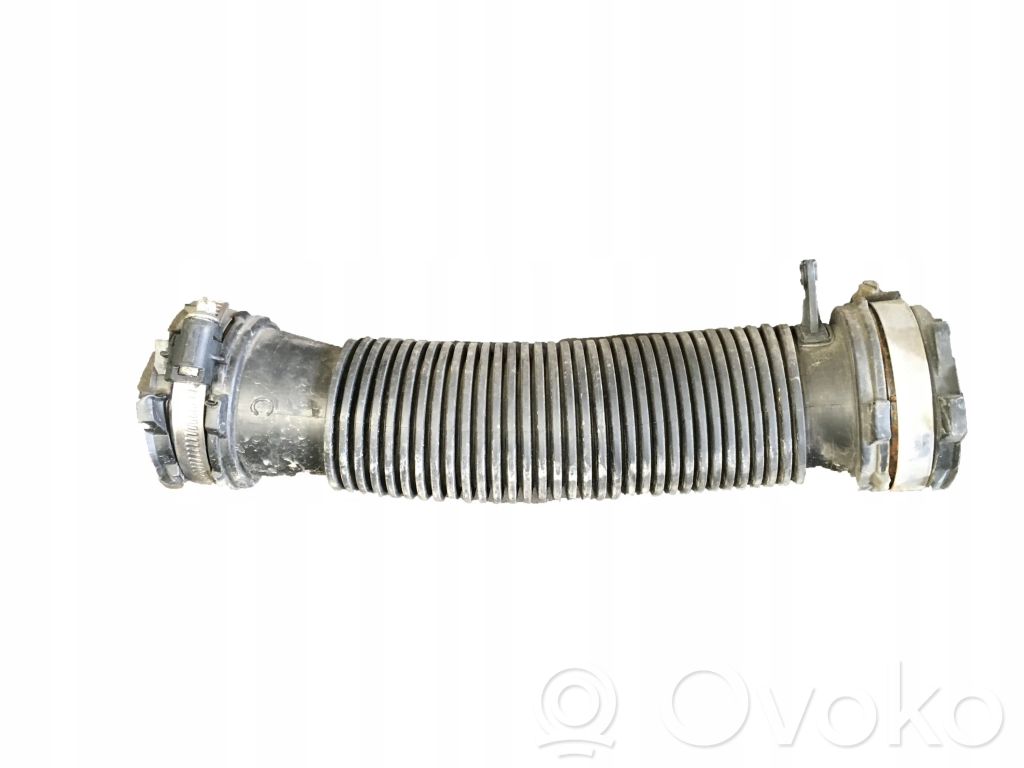 Renault Megane III Air intake hose/pipe 