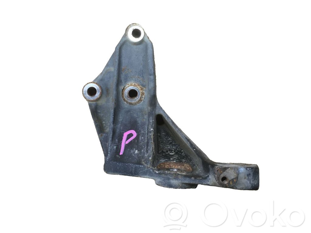 Iveco Daily 5th gen Engine mounting bracket 