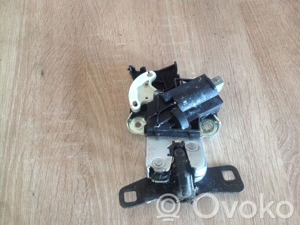 Tailgate/trunk/boot lock/catch/latch   4F5827505D