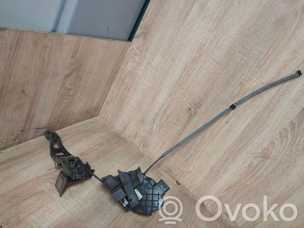 Galinių durų spyna   6M2AR26412EC