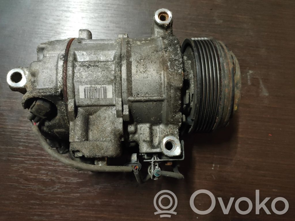 Ilmastointilaitteen kompressorin pumppu (A/C)   6987862