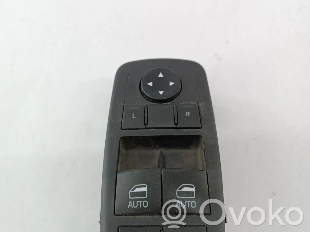 Dodge Challenger Electric window control switch 
