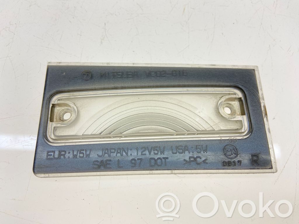 Subaru Outback Numerio apšvietimas 
