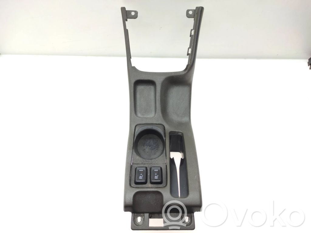 Subaru Outback Cita veida vidus konsoles (tuneļa) elementi 