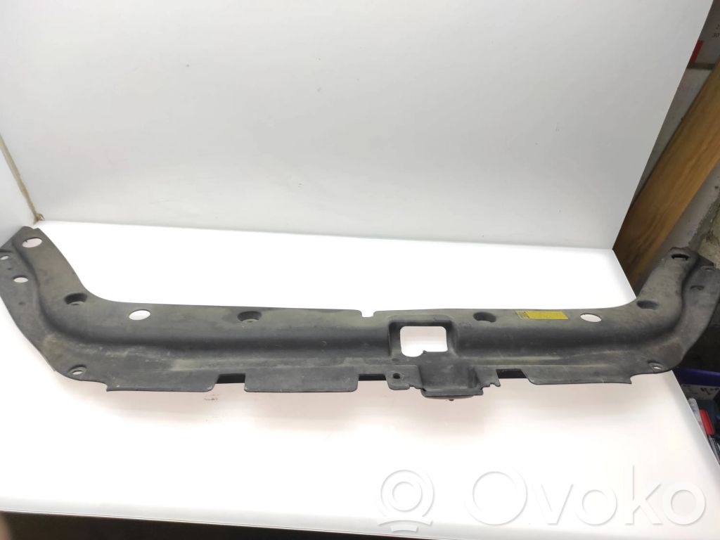 Toyota RAV 4 (XA30) Osłona pasa przedniego 
