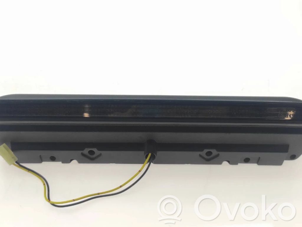 Subaru Forester SH Third/center stoplight 