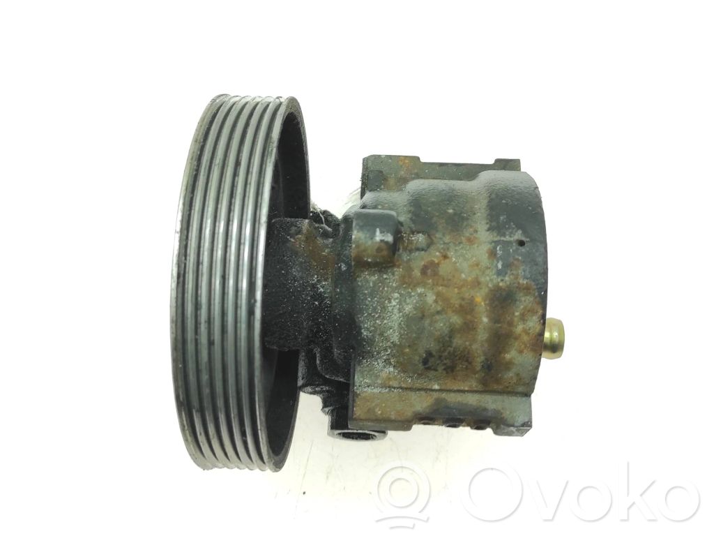 Renault Scenic I Power steering pump 