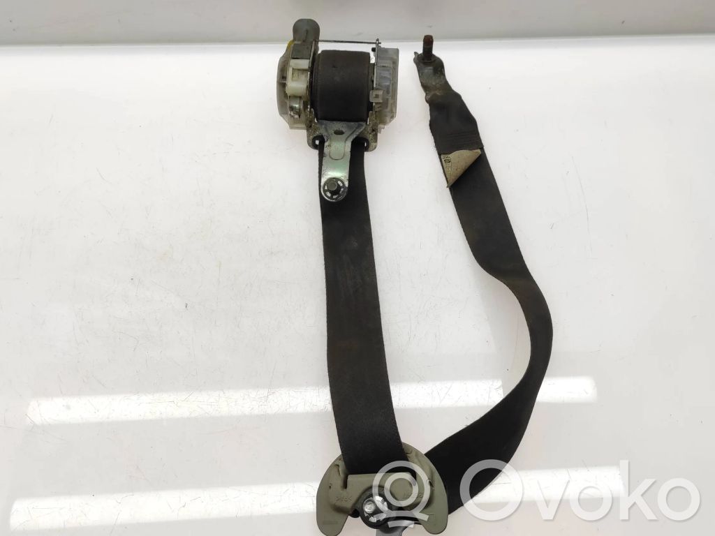 Subaru Legacy Cinturón delantero 