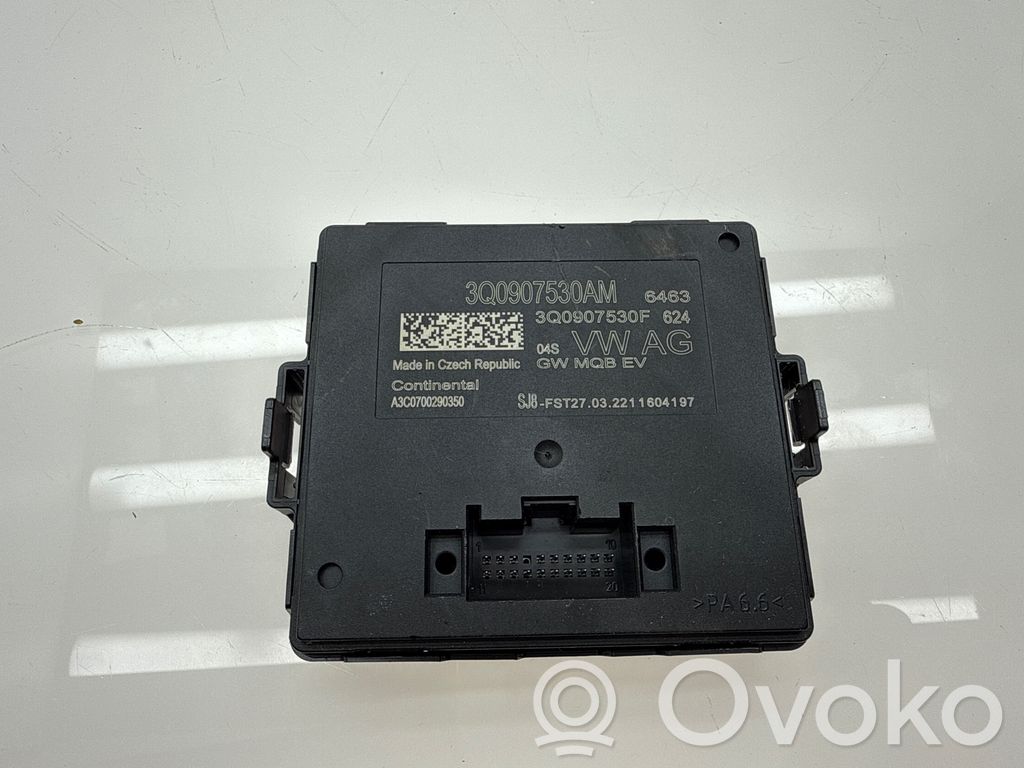 Volkswagen PASSAT B8 Módulo de control Gateway 