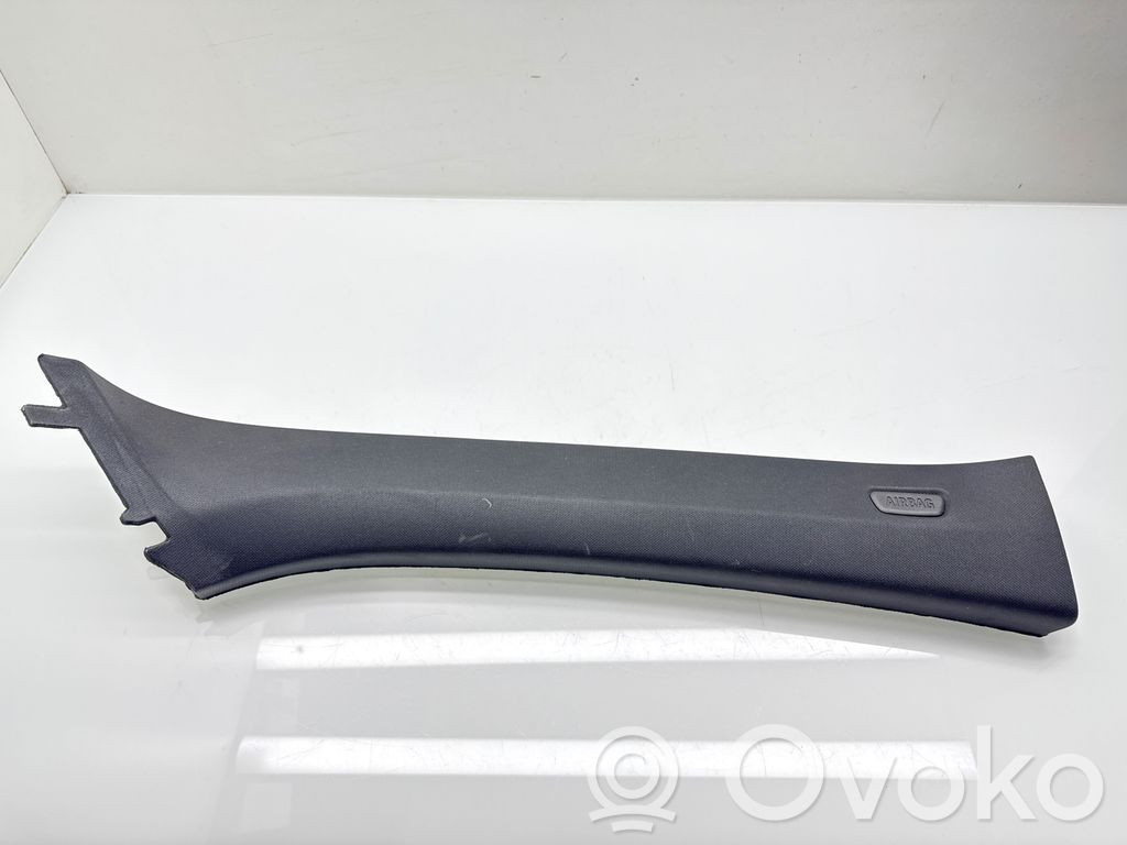 BMW 1 F40 Osłona słupka szyby przedniej / A 