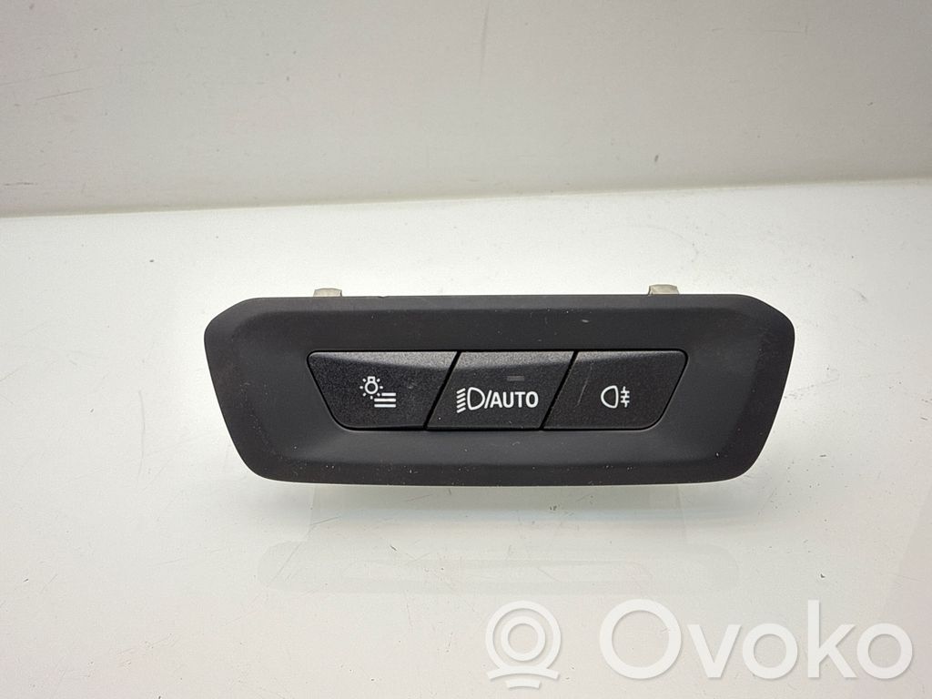 BMW X5 G05 Przełącznik świateł 