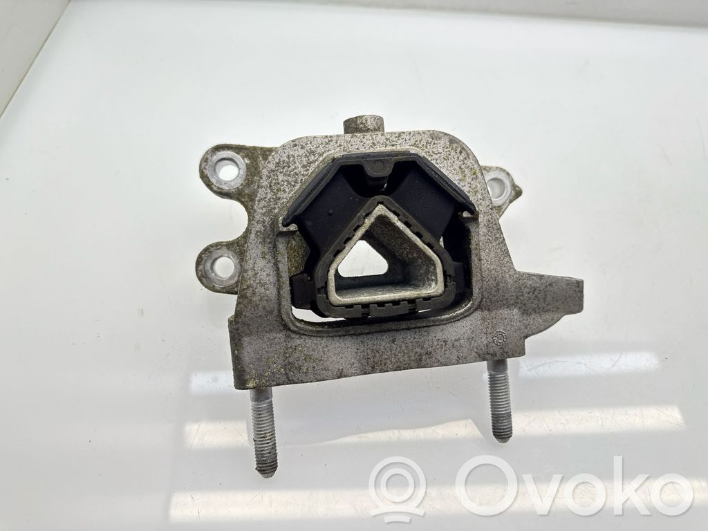 Engine mount bracket   9826533880