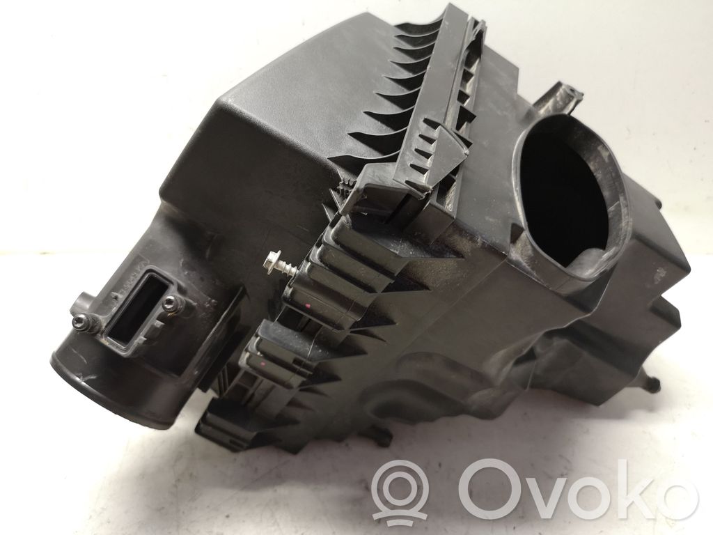 Ford Mondeo MK V Air filter box 