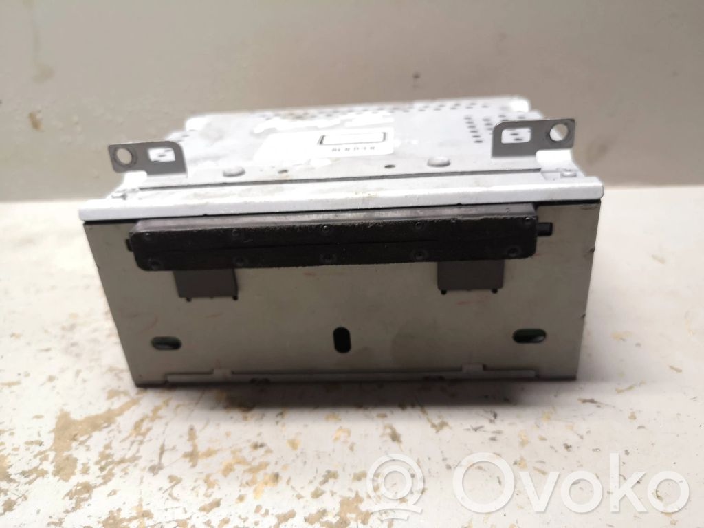 Ford Focus Radio / CD-Player / DVD-Player / Navigation 
