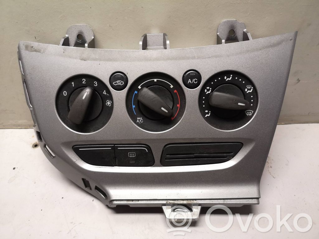 Ford Focus Climate control unit 