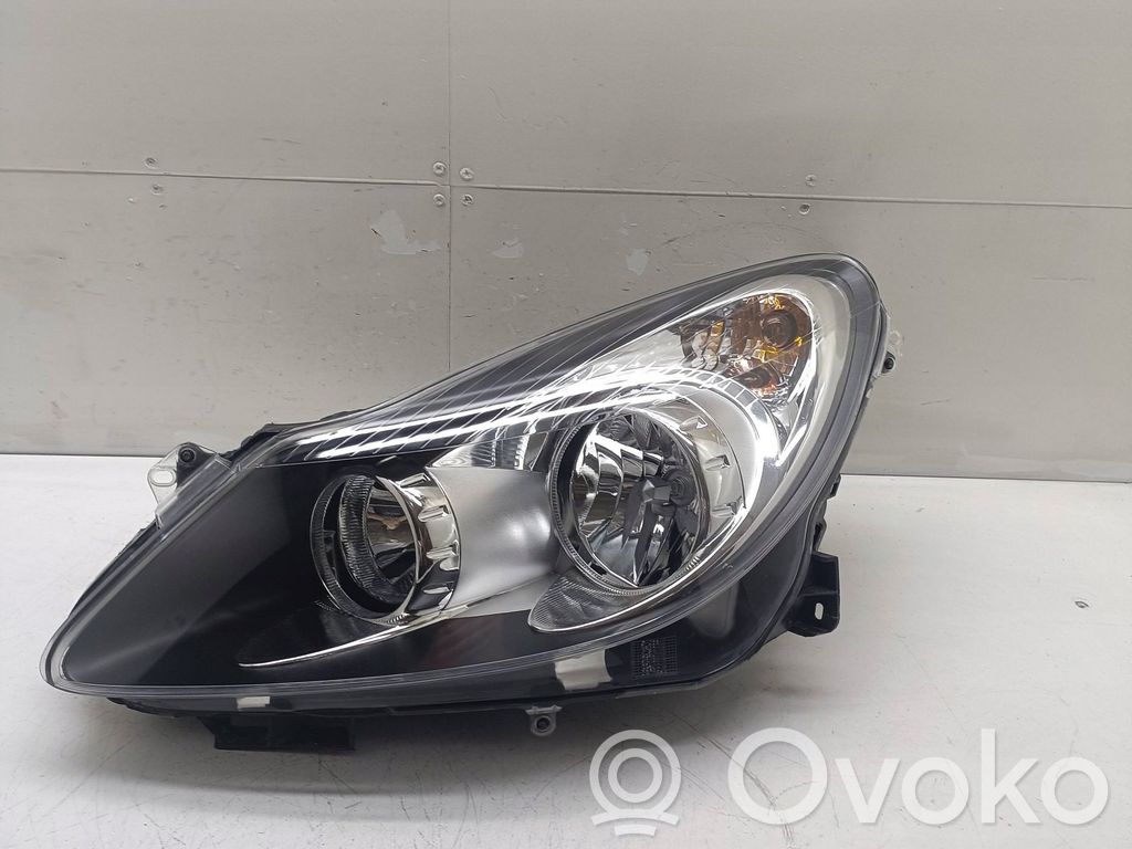 Opel Corsa D Scheinwerfer 