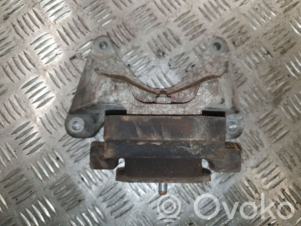 BMW 5 E60 E61 Gearbox mounting bracket 