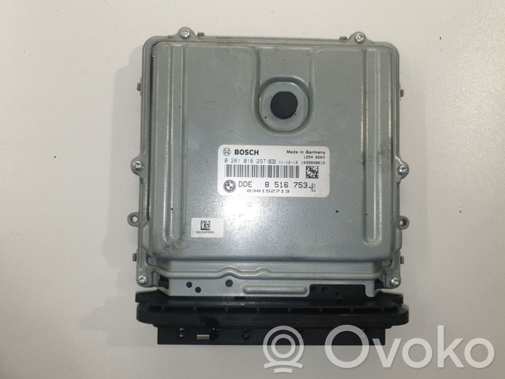 BMW 5 F10 F11 Engine control unit/module 