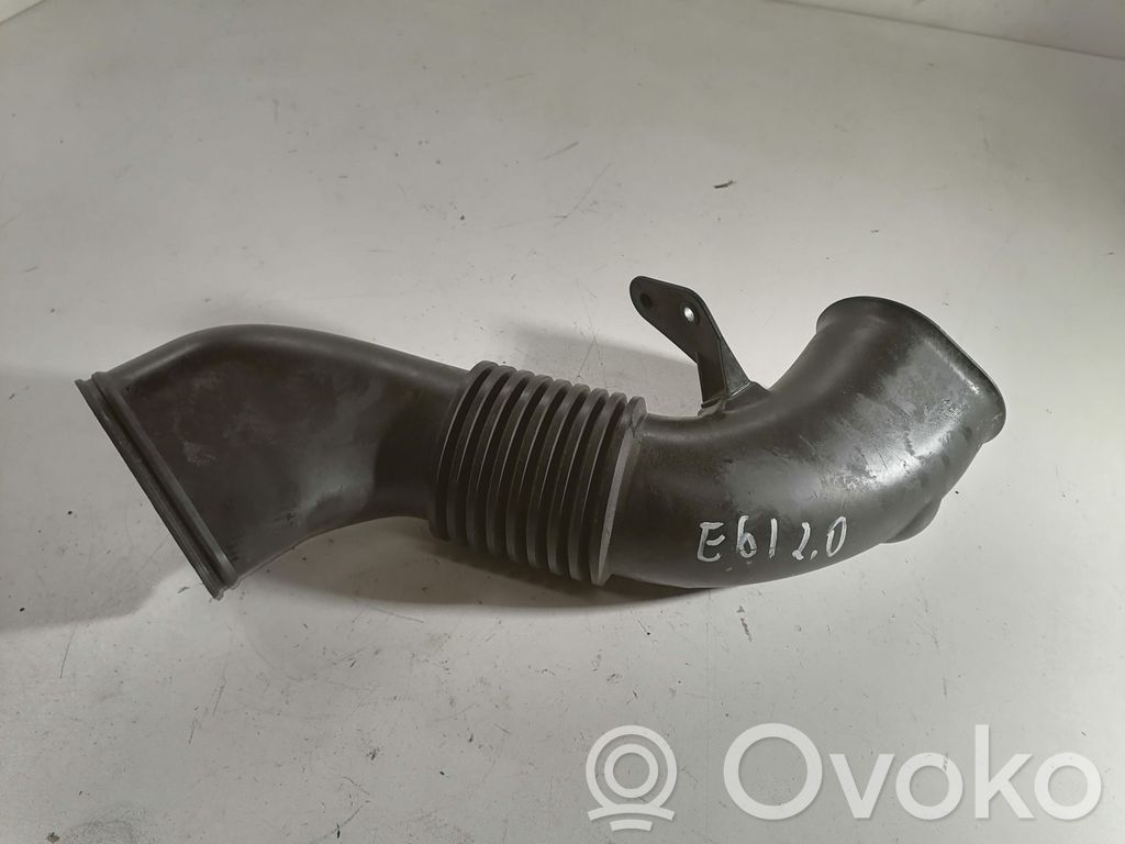 BMW 5 E60 E61 Air intake duct part 