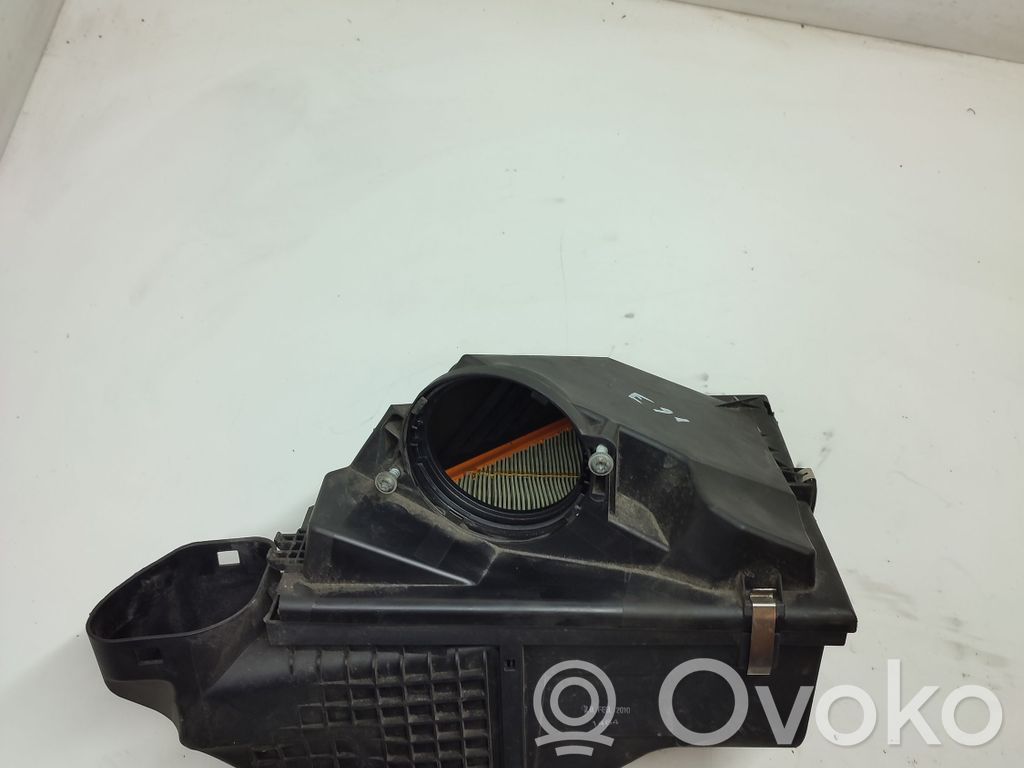 BMW 3 E90 E91 Air filter box 