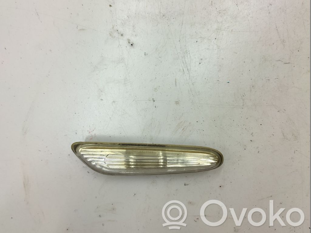 BMW 5 E60 E61 Front fender indicator light 