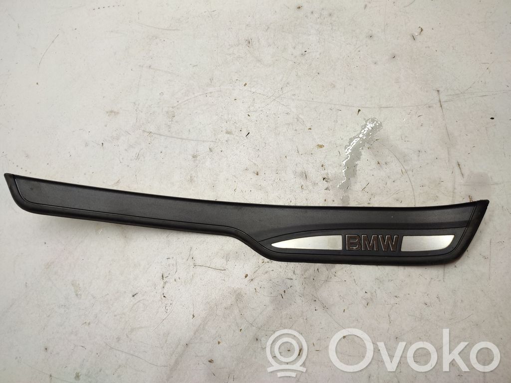BMW 3 E90 E91 Moldura protectora del borde trasero 