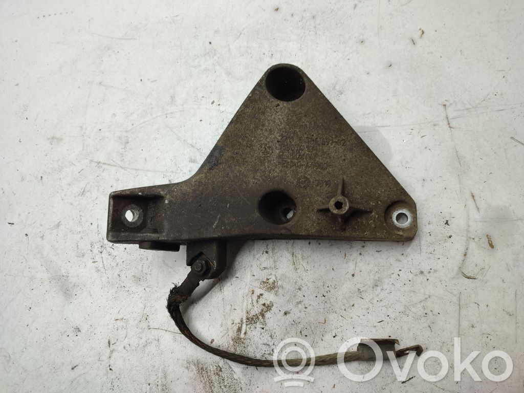 BMW 3 E90 E91 Engine mounting bracket 